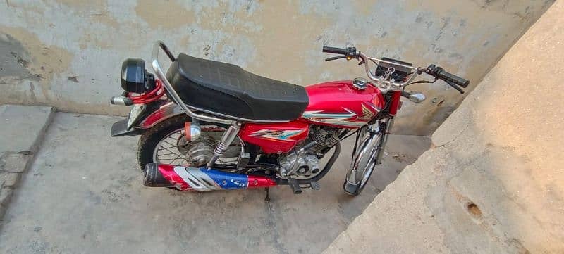 Honda 125 model 2016 1