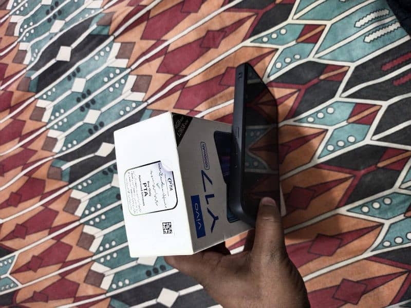 vivo y 17 official  4.128 wala ha with box 1