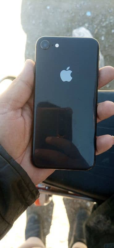 apple i phone 8 10by9 condesion non pta all ok batery halth 87 4