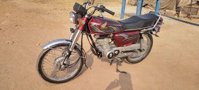 Neat clean Honda 125 2