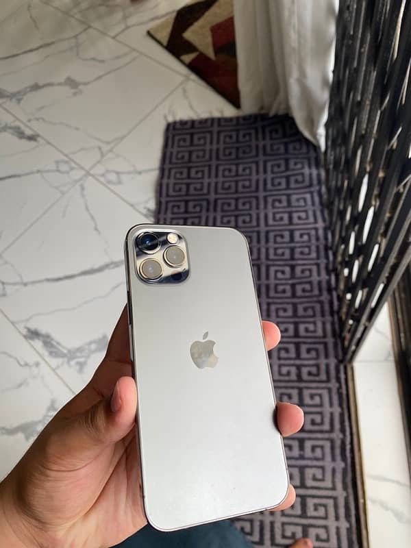 IPhone 12 pro 128 gb 0