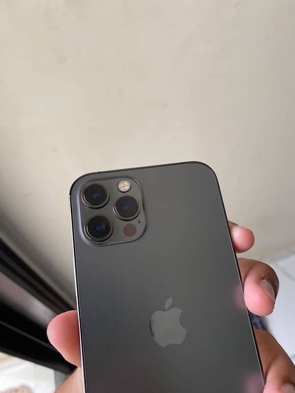 IPhone 12 pro 128 gb 9