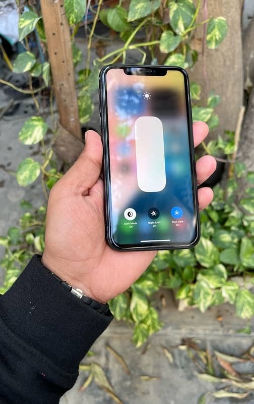 iPhone 11 64Gb Face id off 8