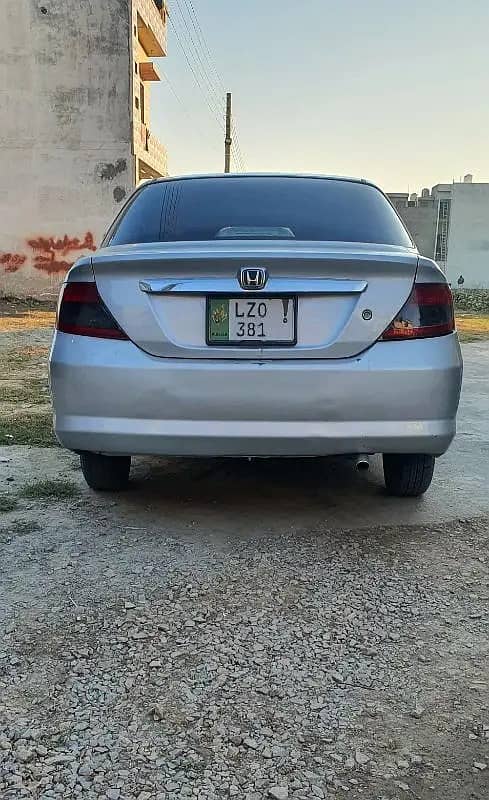 Honda Civic EXi Model 2005 1