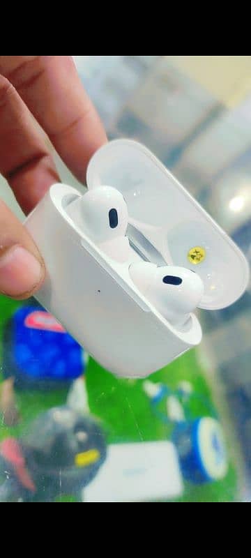 Apple Airbuds Pro2  Top of sound With dori 4