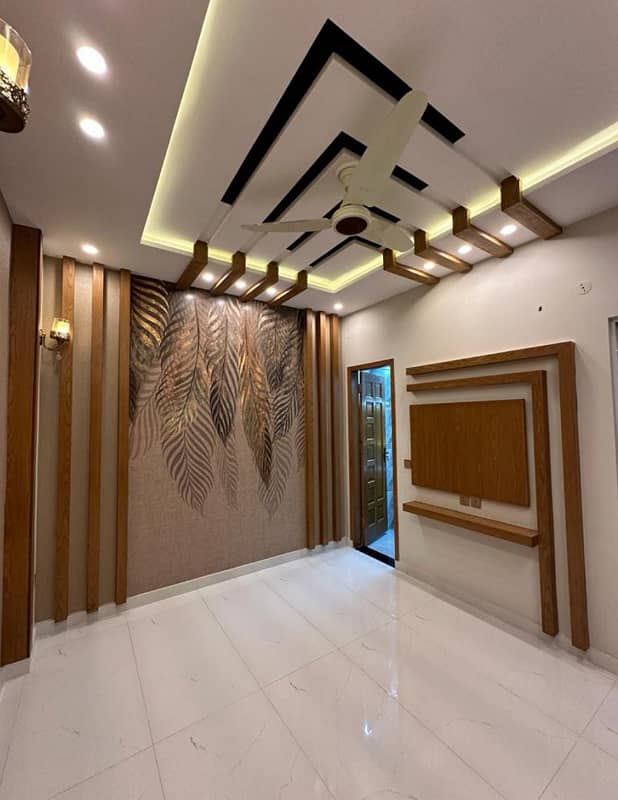 5 MARLA BRAND NEW HOUSE AVAILEBAL FOR RENT IN BAHRIA TOWN LAHORE 0