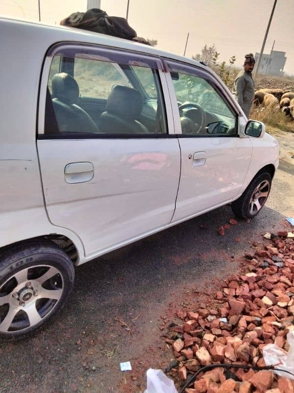 Suzuki Alto 2007 automatic  urgent sell 2