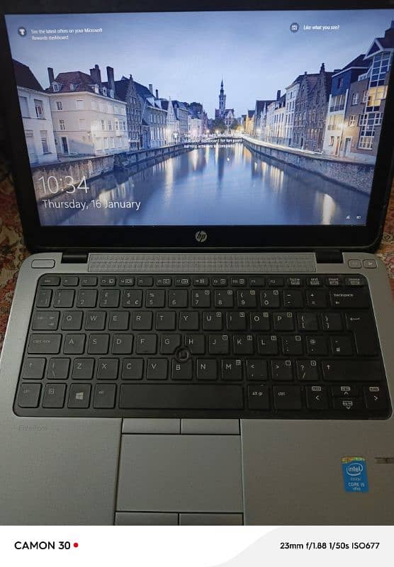 HP Elitebook 820 G1 - 6gb ram - 300gb Storage 0