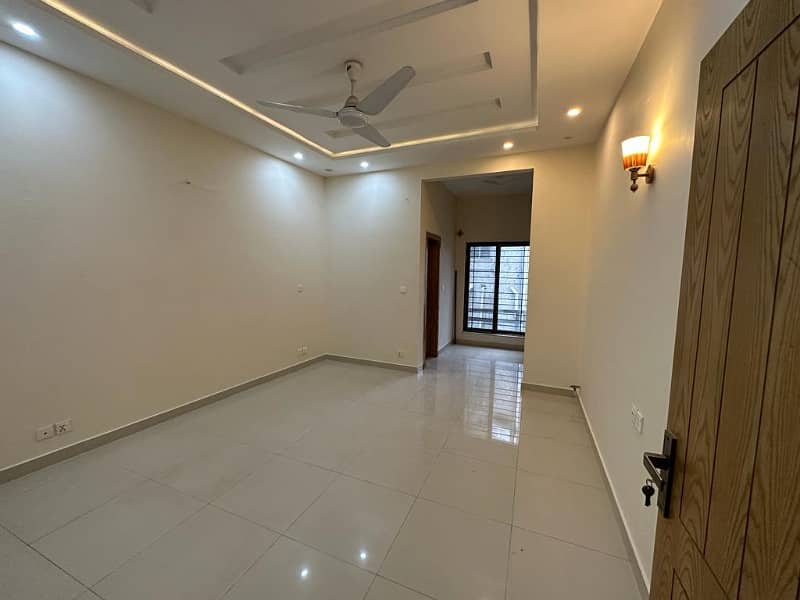 10 Marla upper portion available for rent bahria town phase 4 rawalpindi 7