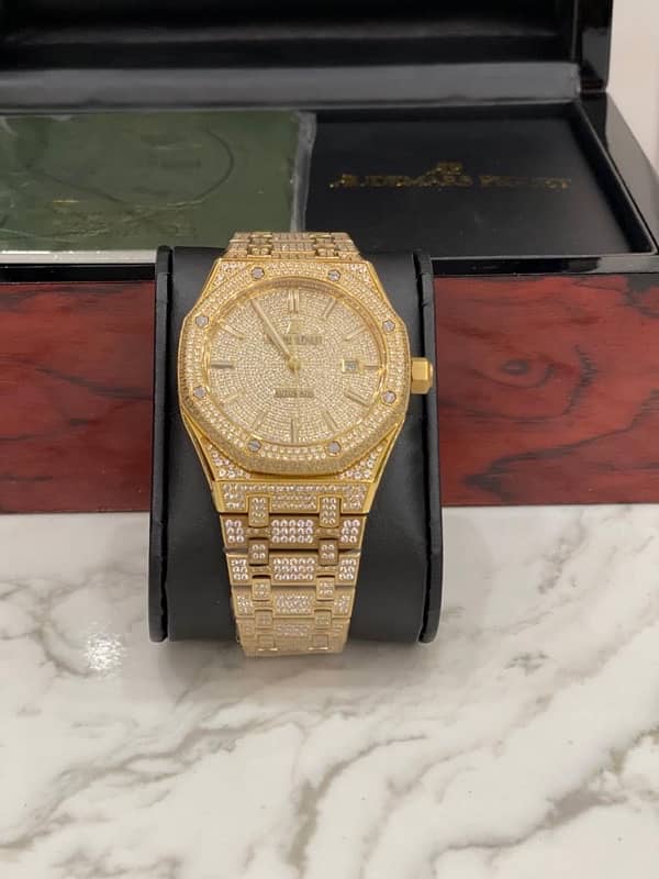 AUDEMARS PIGUET GOLD  EDITION WATCH BOX IME NUMBER IMBOSED 3