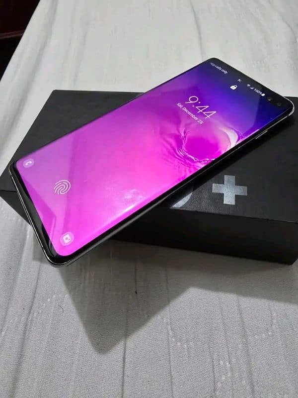 Samsung S10 Plus 8GB 512gb  03257852405 0