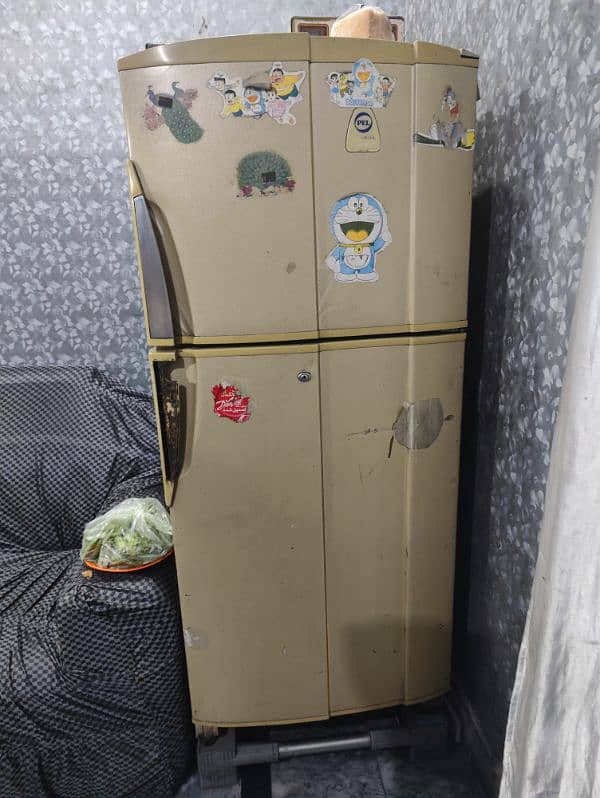 PEL Refrigerator for sale, Large size, fine working. 0