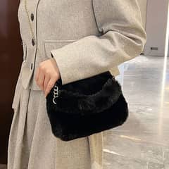 HIGH QUALITY FUR BAG FOR GIRLS AND WOMEN VERY HIGH QUALITY