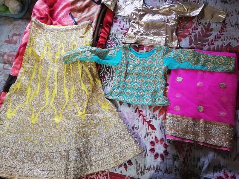 mehndi lehnga (only used once) 1