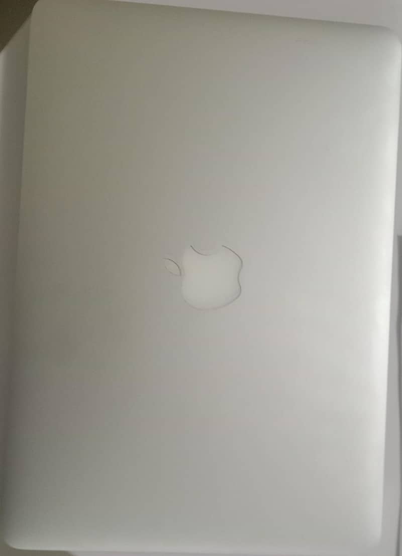 2015 Macbook Pro Used 0