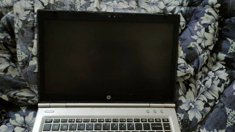 Hp elite book 840p 6/500 6