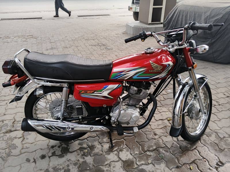 Honda 125 Model 2023 Red | LusShh Condition | 03244612374 Call Me. 5