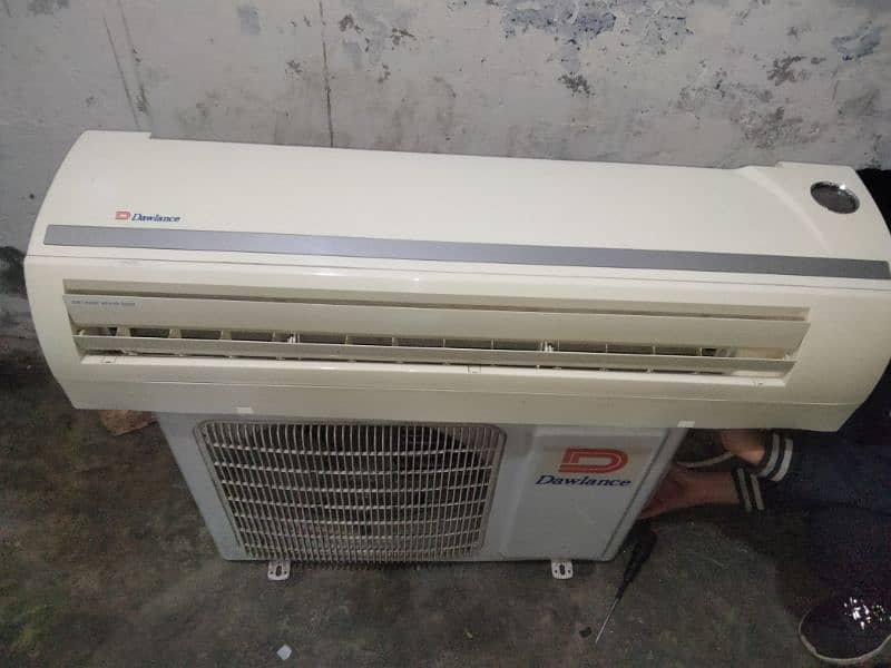 Dawlance company AC for sale All ok 2