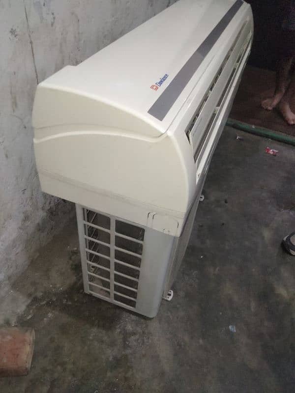 Dawlance company AC for sale All ok 8