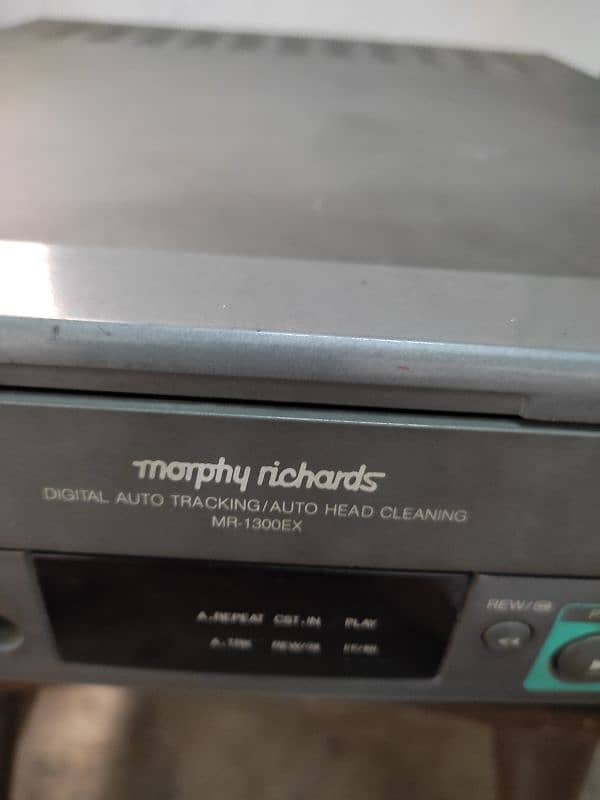 Video Cassette Player Like New at Throw Away Price 1