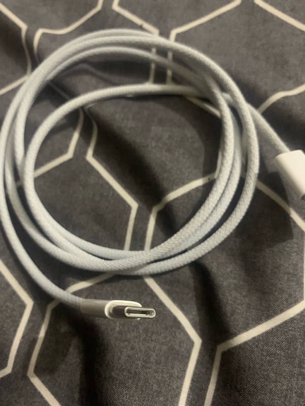 iphone 15pro adopter charger cable 1