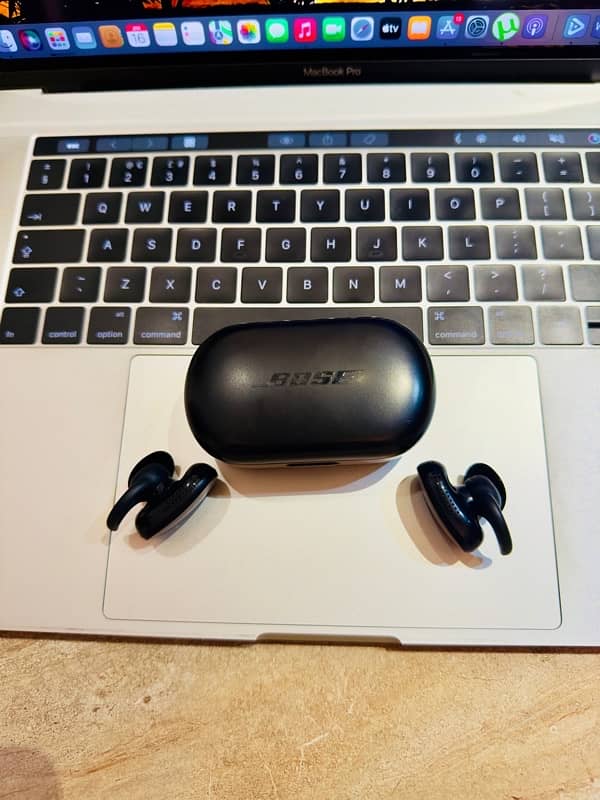 bose airpods quiet comfort noise cancelling 2