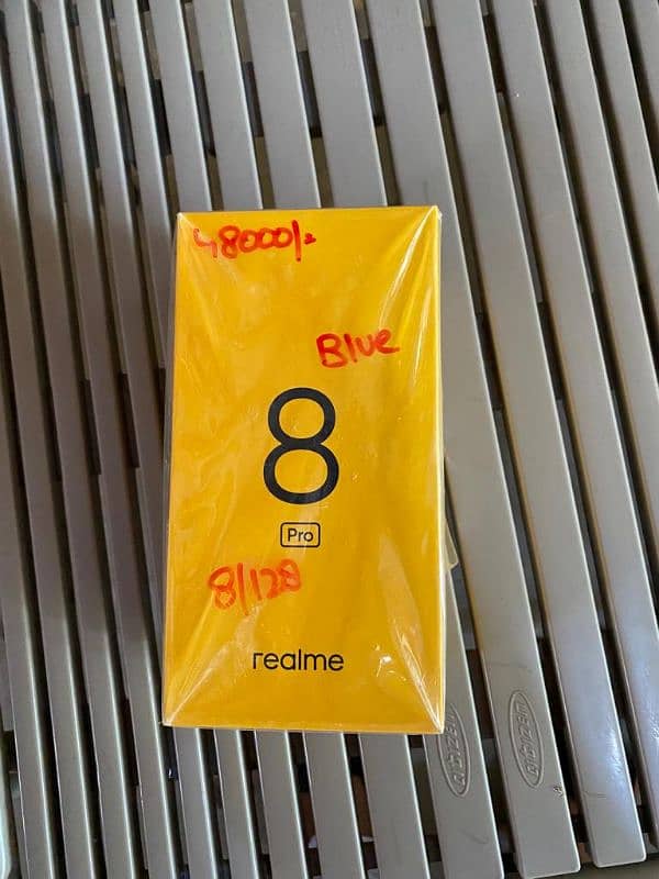 realme 8 pro for sale 10by9 0