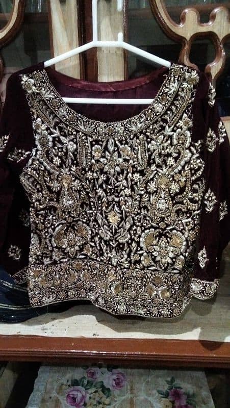 velvet bridal lehnga 3