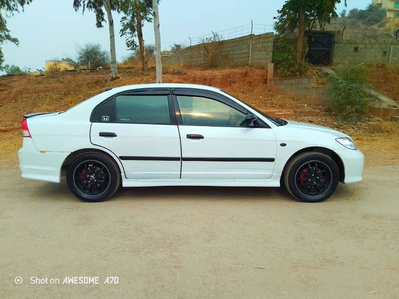 Honda Civic EXi 2005 4