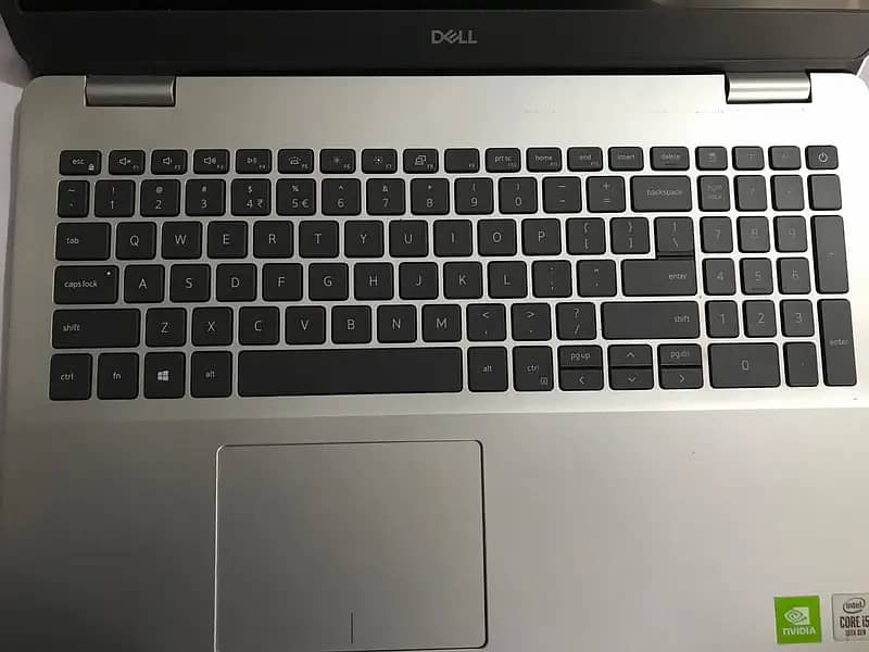 Dell Inspiron 15 5593 10th Gen i5 16GB RAM 256GB SSD 3