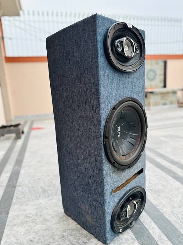 Car Woofer and Original kenwood 2 Speakers 1