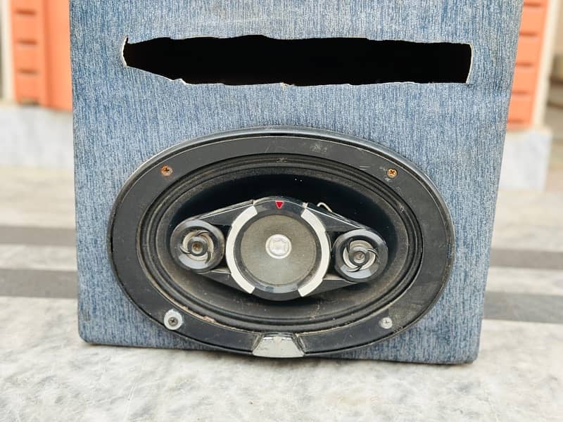 Car Woofer and Original kenwood 2 Speakers 5