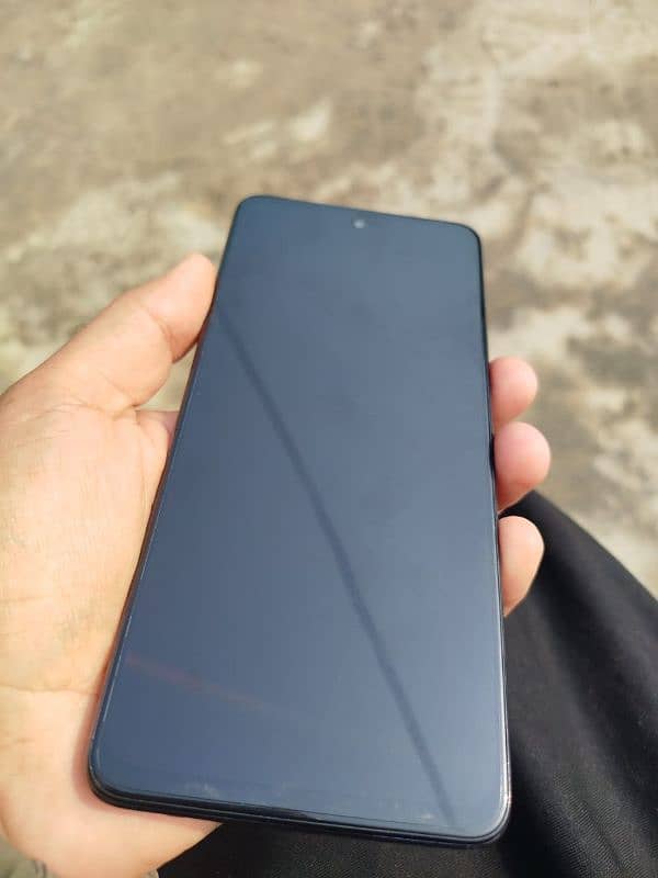 oppo A60 4