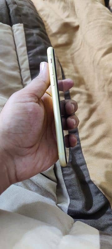 apple iphone xr 128gh jv 4