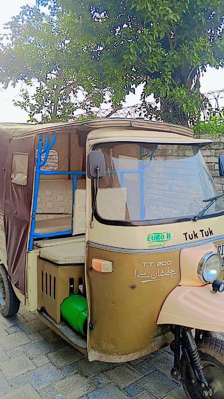 auto rickshaw 4