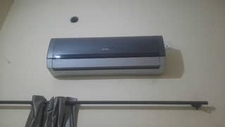 Gree AC 1.5 ton Inverter Urgent Sale  03218669950