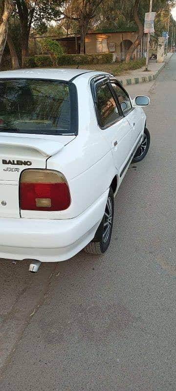 Suzuki Baleno 2004 6