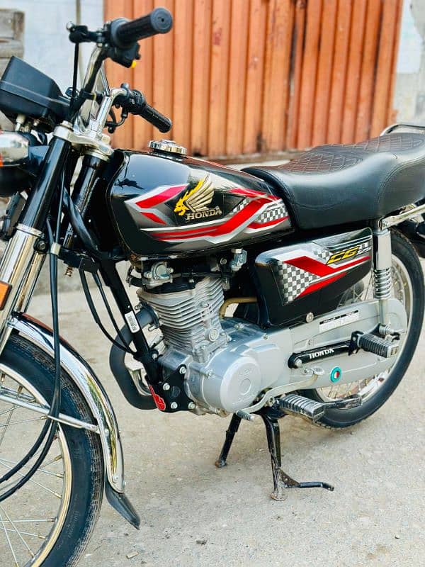 Honda 125 for sale urgent sale krna h 2024 model 1