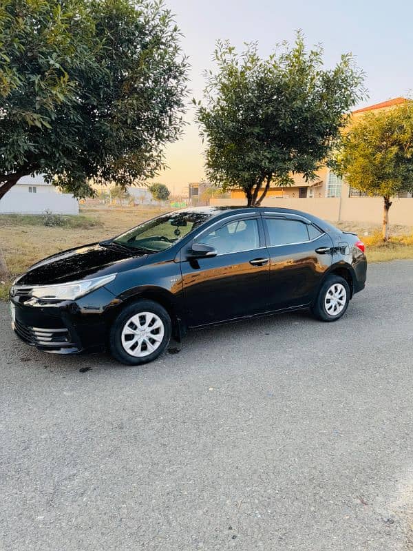 Toyota Corolla XLI 2018 total genuine 3