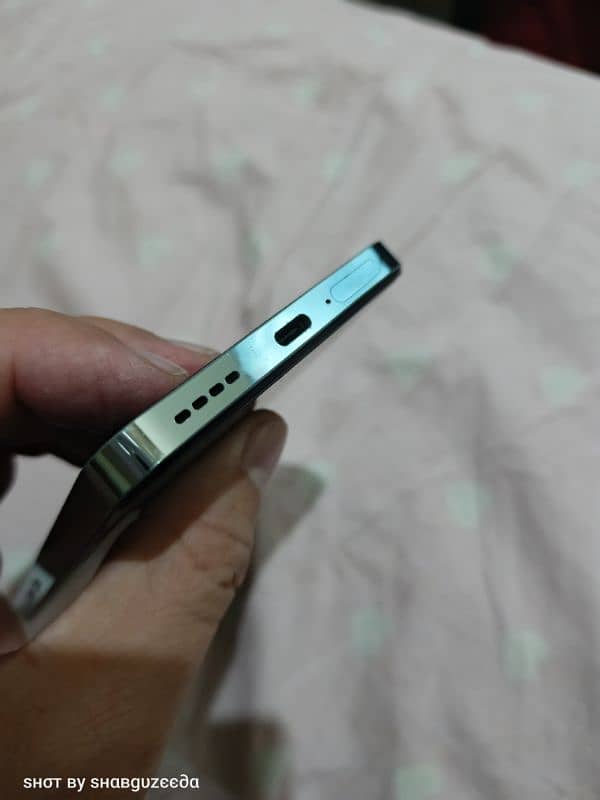 realme 12 plus 5g scratch less 10/10 condition 4