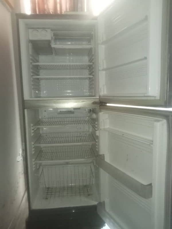 PELL full size refrigerator for sale urgently in good condition 13