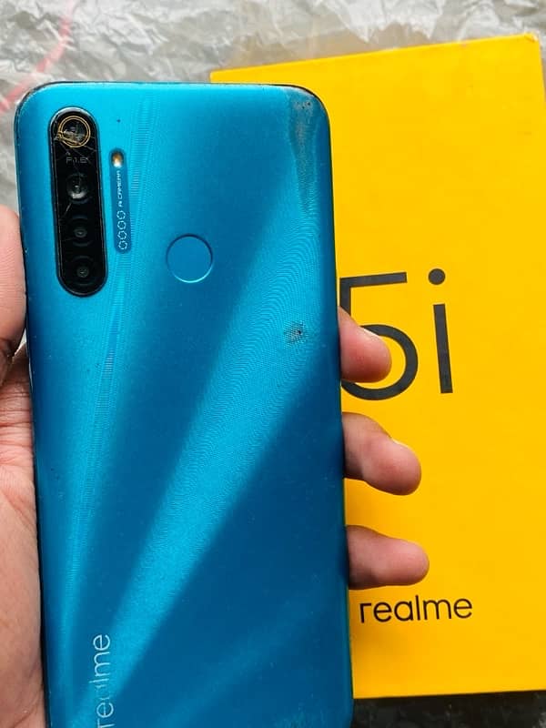 Realme 5i 4/64 1