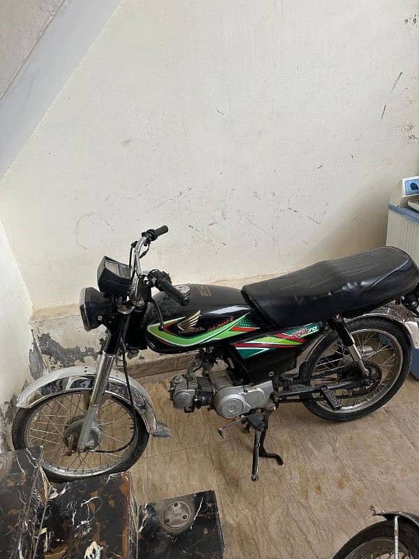 Honda 70 2k19 2