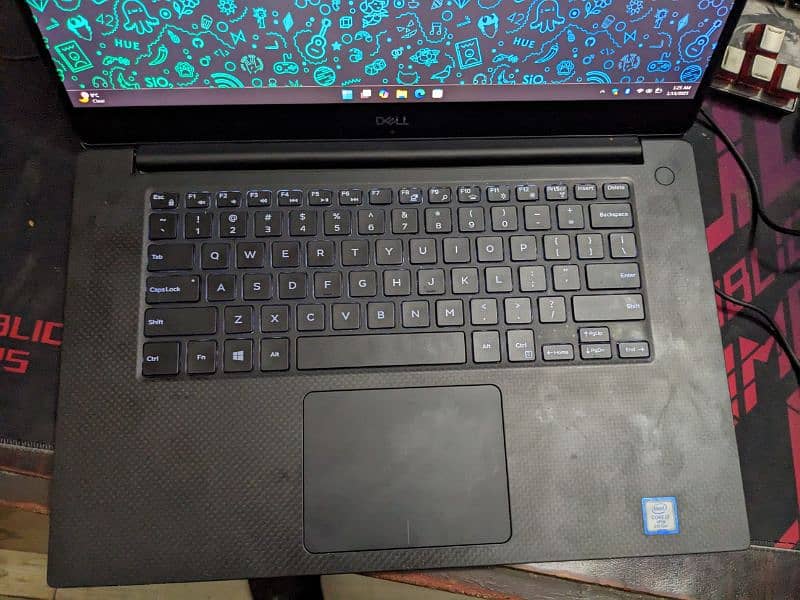 dell precision 5530 4k touc . 4gb graphics card. 32gb ram . 1tb nvme 1