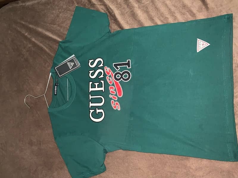 guess original brand shirt 0