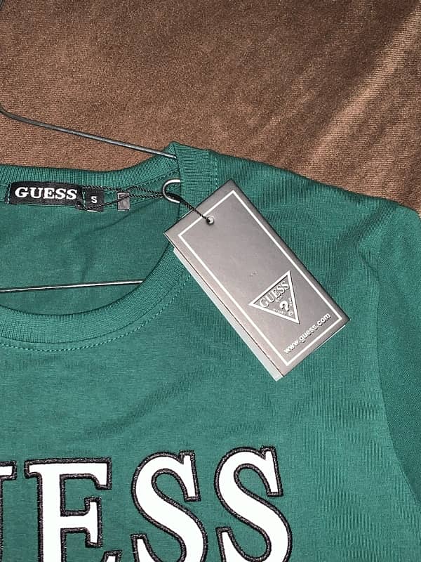 guess original brand shirt 3