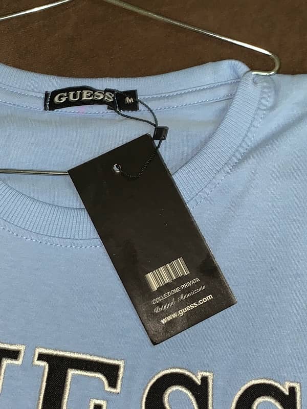 guess original brand shirt 4