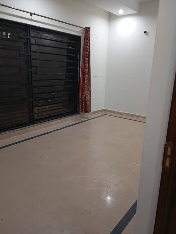 1 Kanal Brand New Triple Story Building For Rent At The Prime Location Of Johar Town 9