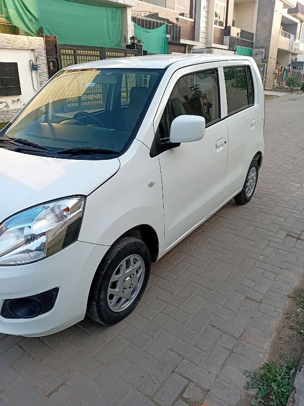 Suzuki Wagon R 2022 3