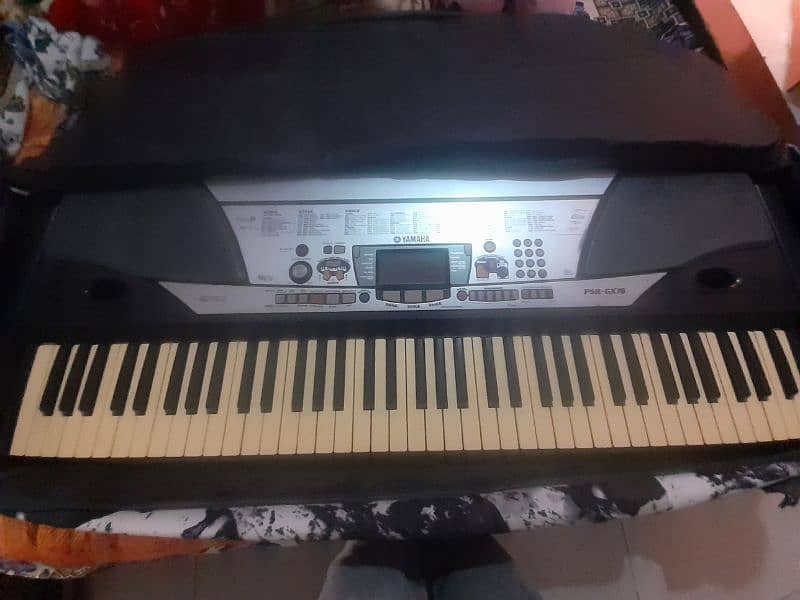 keyboard PSR GX76 model 3